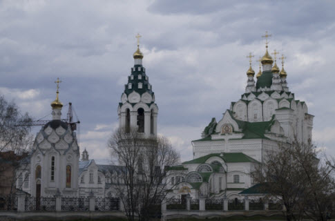 Церковь Пресвятой Троицы в городе Йошкар-Ола Церковь Пресвятой Троицы в городе Йошкар-Ола