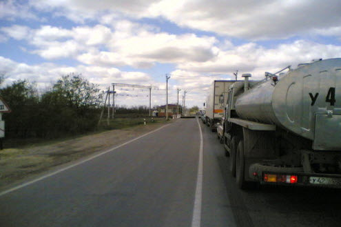 Трасса М21, железнодорожный перезд Горка
