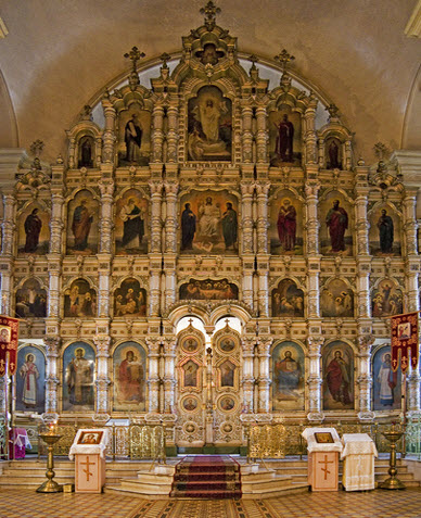 Фарфоровый иконостас в Михаило-Архангельском храме, трасса р193