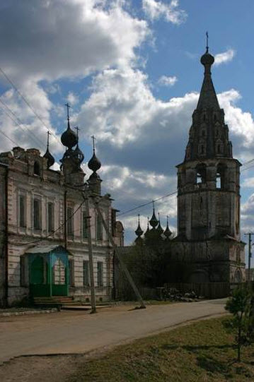 Воскресенский монастырь, Солигалич, Трасса Р100 Воскресенский монастырь, Солигалич, Трасса Р100