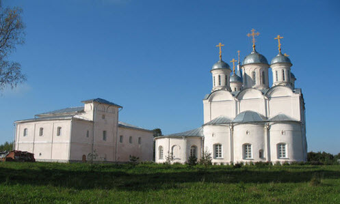 Паисиев монастырь, Галич, трасса Р100 Паисиев монастырь, Галич, трасса Р100