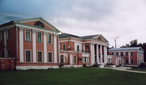 Усадьба Гончаровых, Ярополец, трасса Р107 Усадьба Гончаровых, Ярополец, трасса Р107