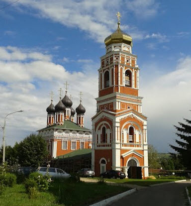 Храм  Живоначальной Троицы, Болхов, трасса Р92