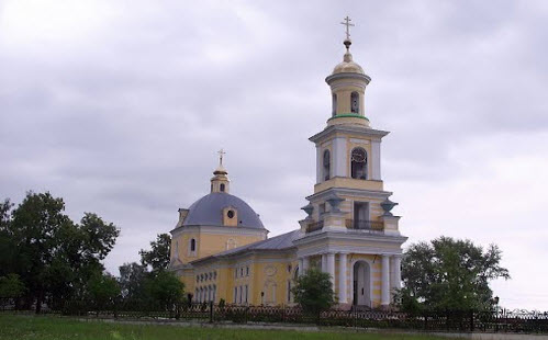 Церковь Рождества Христова, Выкса, трасса Р161 Церковь Рождества Христова, Выкса, трасса Р-161