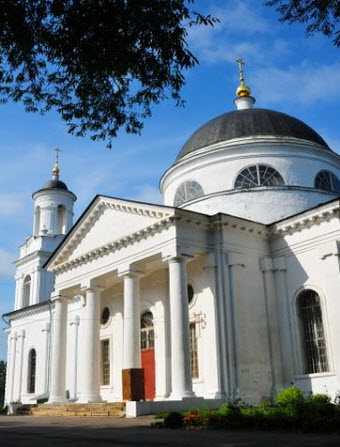 Церковь Иоанна Предтечи, Фряново, трасса р110