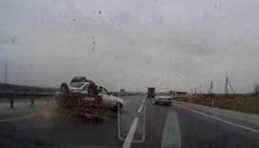 авария с прицепом дтп на трассе