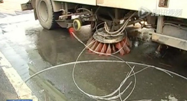 провод замотался в щетки