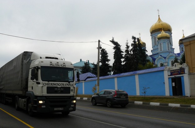 фура в задонске