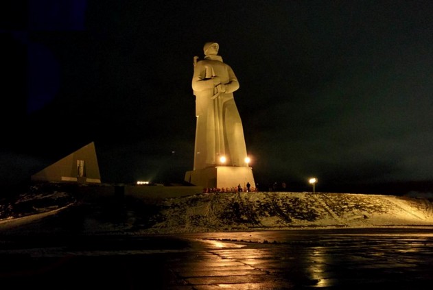 памятник солдату