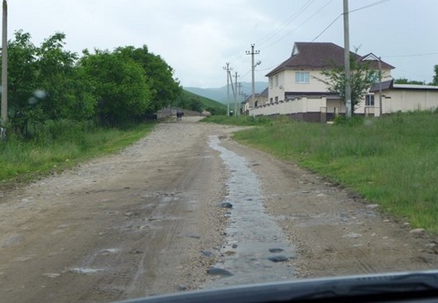 село каменномостское