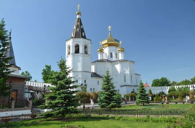 Троицкий мужской монастырь