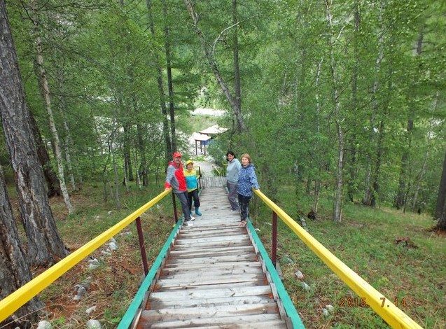 поездка в монды лестница