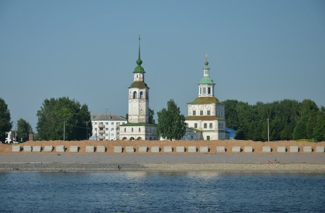 вид на великий устюг
