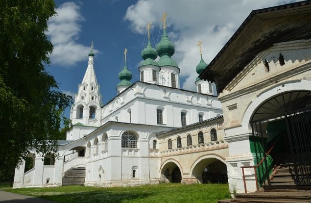 Собор Михаила Архангела и гульбище, великий устюг