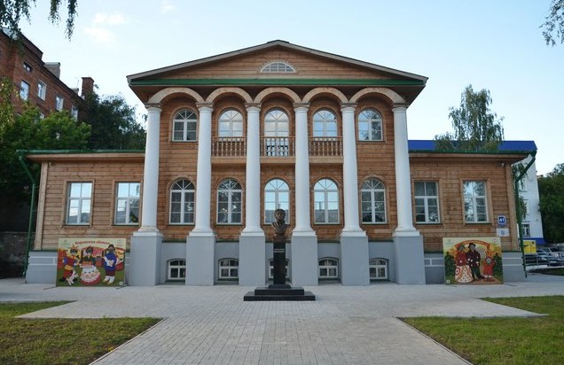 памятник Александру Витбергу