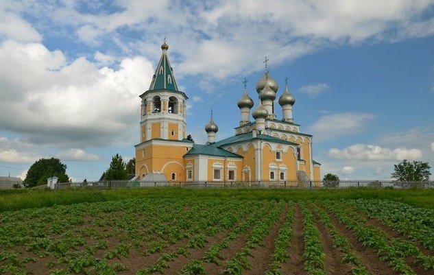 Воскресенский храм матигоры