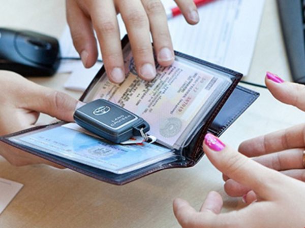 Штраф за непостановку на учет авто в течение 10 дней в 2018-2019 году