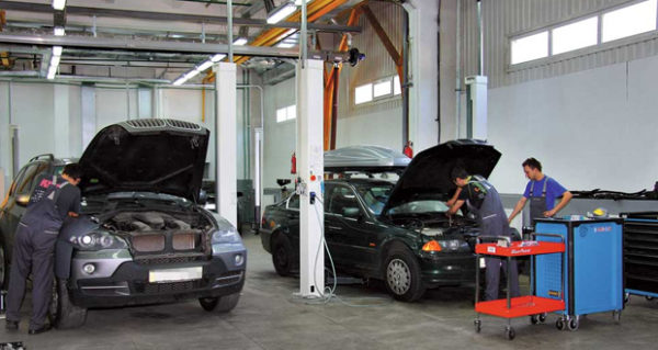 4 неудачных японских автомобиля, которые часто ломаются