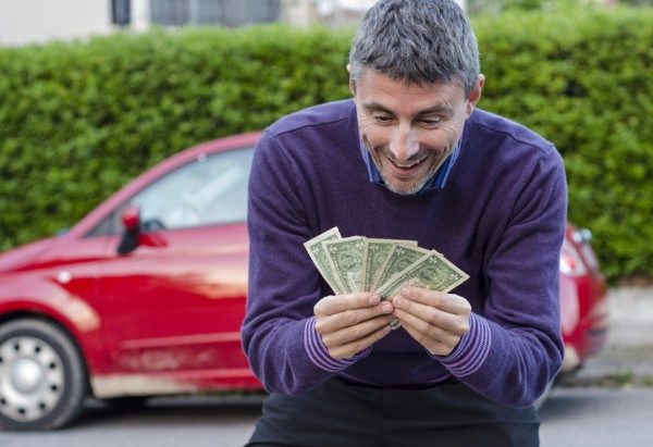 Как быстро продать автомобиль самостоятельно в 2019 году