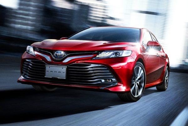 8 хороших автомобилей, которые ценятся как с пробегом, так и новые