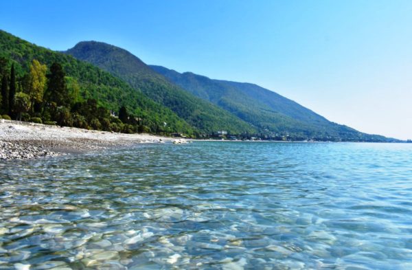 море
