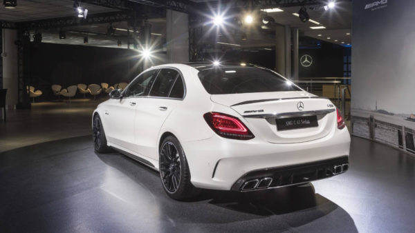 Mercedes C63 AMG
