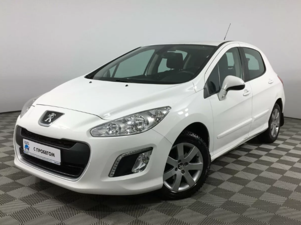 Стоит ли покупать Peugeot 308 с пробегом