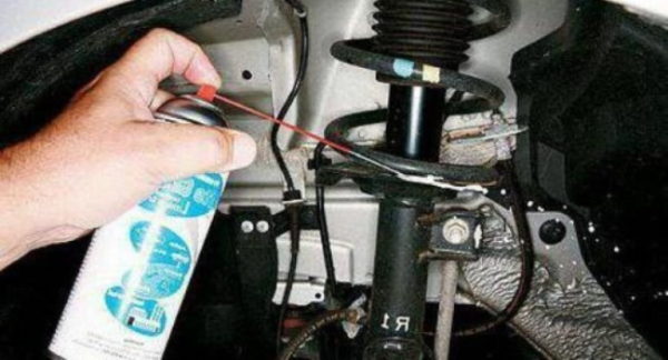 Какие места авто нужно регулярно смазывать