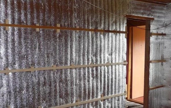 Как недорого утеплить гараж изнутри своими руками