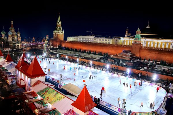 Куда можно недорого поехать на новогодние праздники 2020 в России и за границей