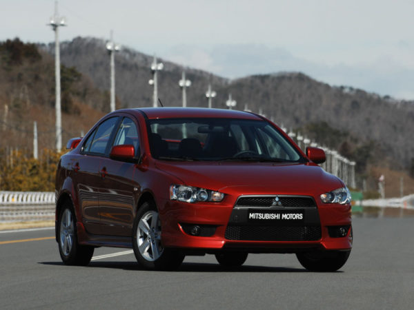 Какой автомобиль купить за 500 тысяч рублей в 2019 году?