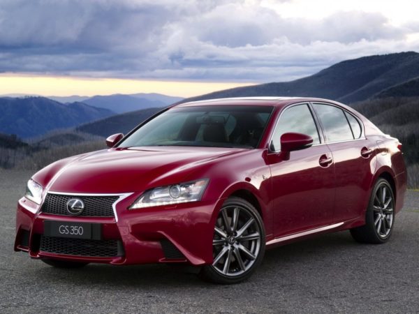 Какой автомобиль купить за 500 тысяч рублей в 2019 году?