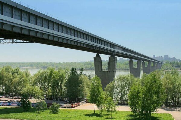 Достопримечательности и интересные места Новосибирска с фото