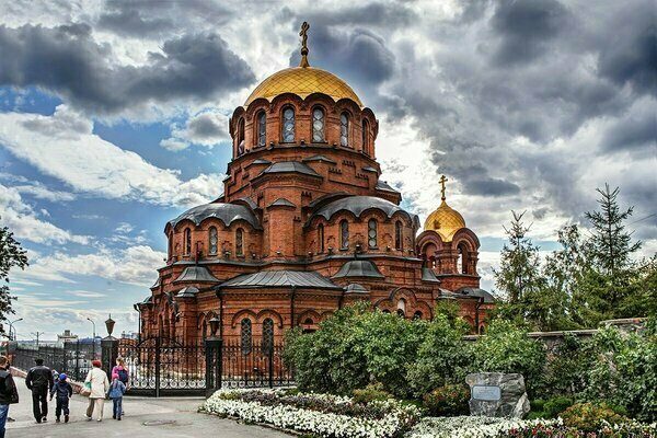 Достопримечательности и интересные места Новосибирска с фото