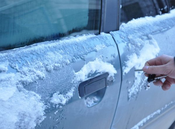 10 механизмов в авто, которые могут замерзнут после непродолжительной стоянки