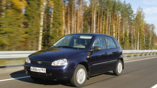 Можно ли купить надежную машину за 300000 рублей: рейтинг лучших вариантов