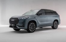 Салон автомобиля JAECOO J8: сочетание комфорта, стиля и технологий